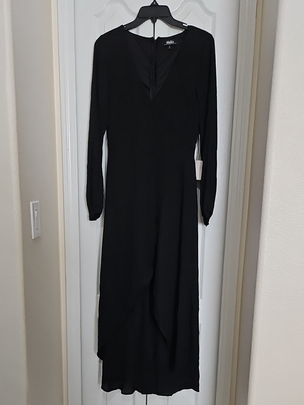 NWT Lulu's Black Long Sleeve Faux Wrap Maxi Dress Women's Size S Elegant Formal. - Picture 3 of 11